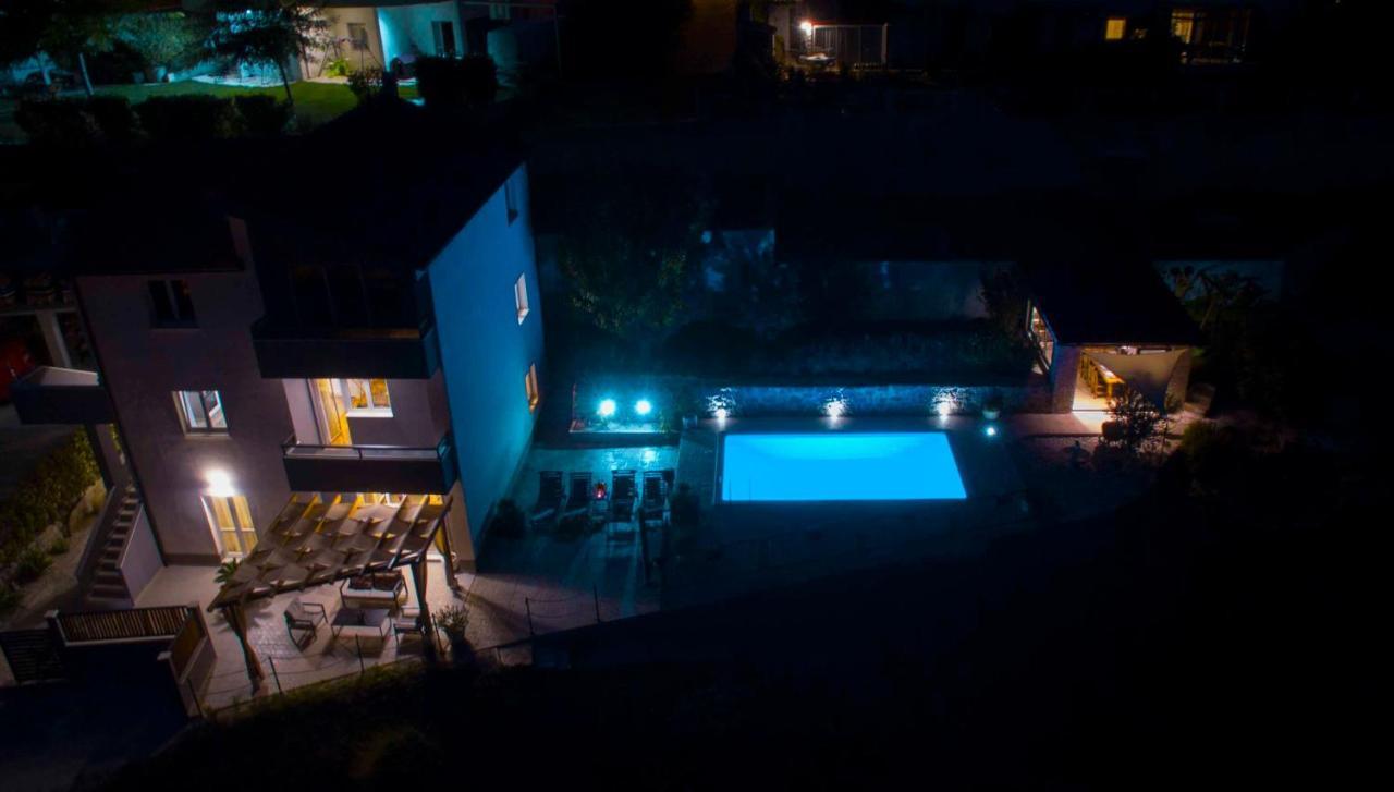 Hill Apartment With Private Pool Kučine Extérieur photo