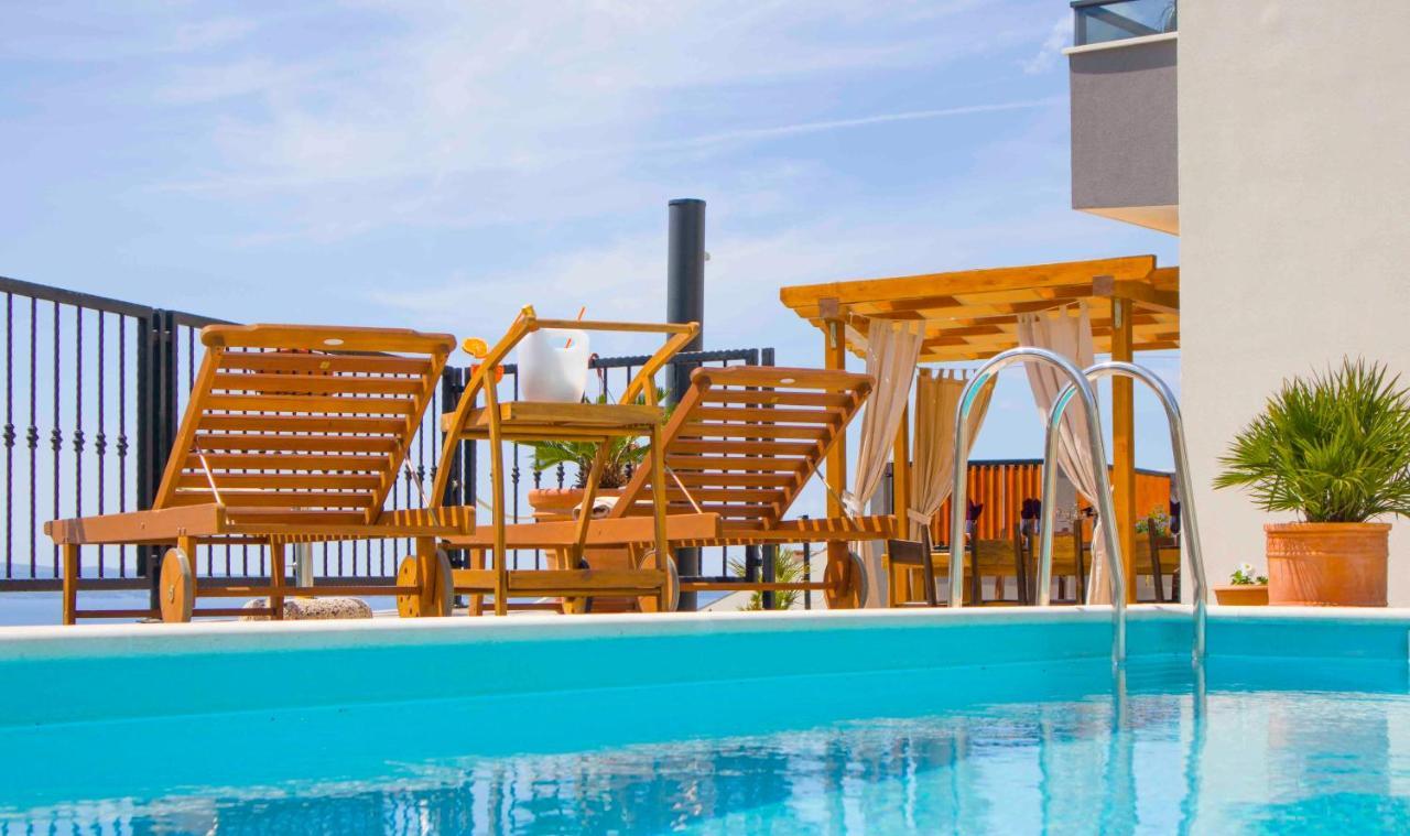 Hill Apartment With Private Pool Kučine Extérieur photo
